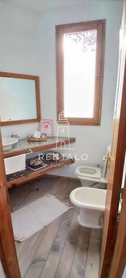 Casa ID.1256 - Hermosa casa en alquiler de temporada, Punta del Este