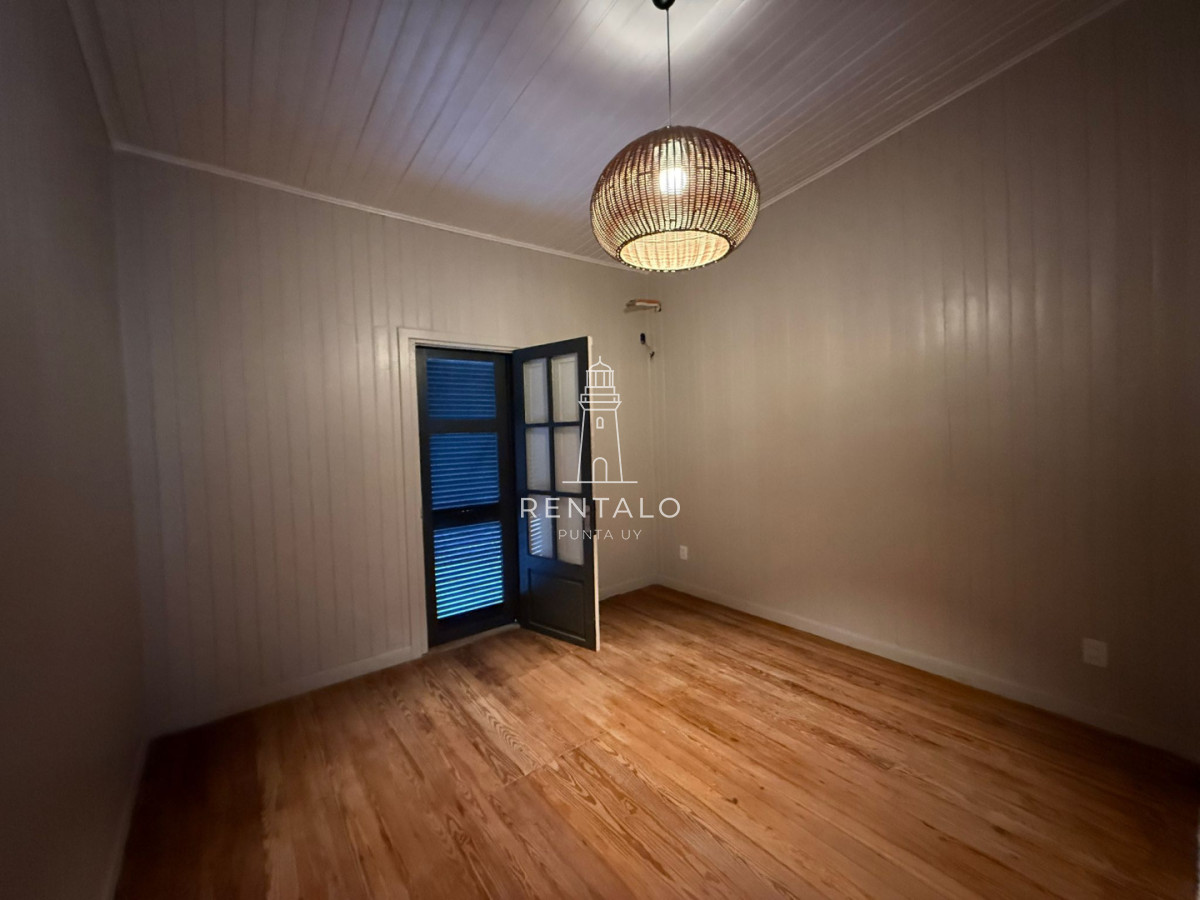Casa ID.1075 - Casa en venta peninsula de Punta del este 4 dormitorios 