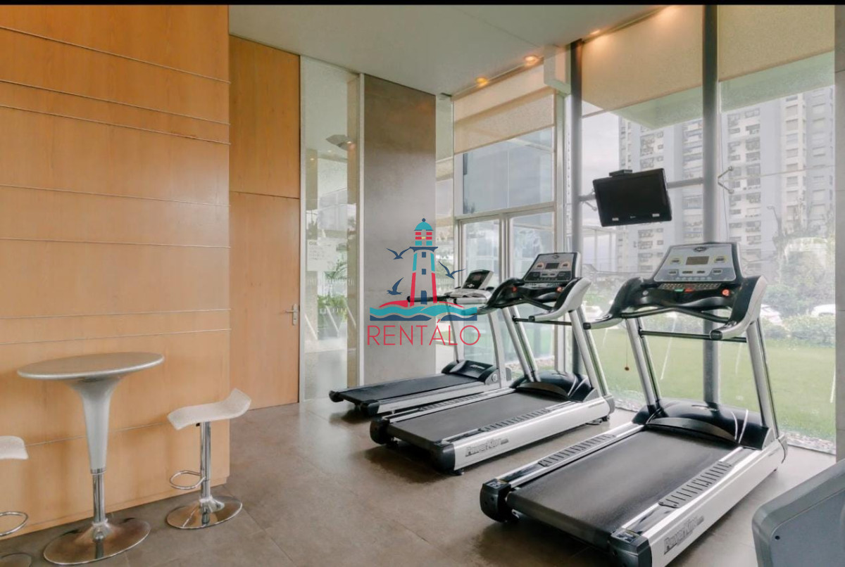 Apartamento ID.810 - En venta apartamento de 2 dormitorios en Punta del este con parrillero y vista al mar