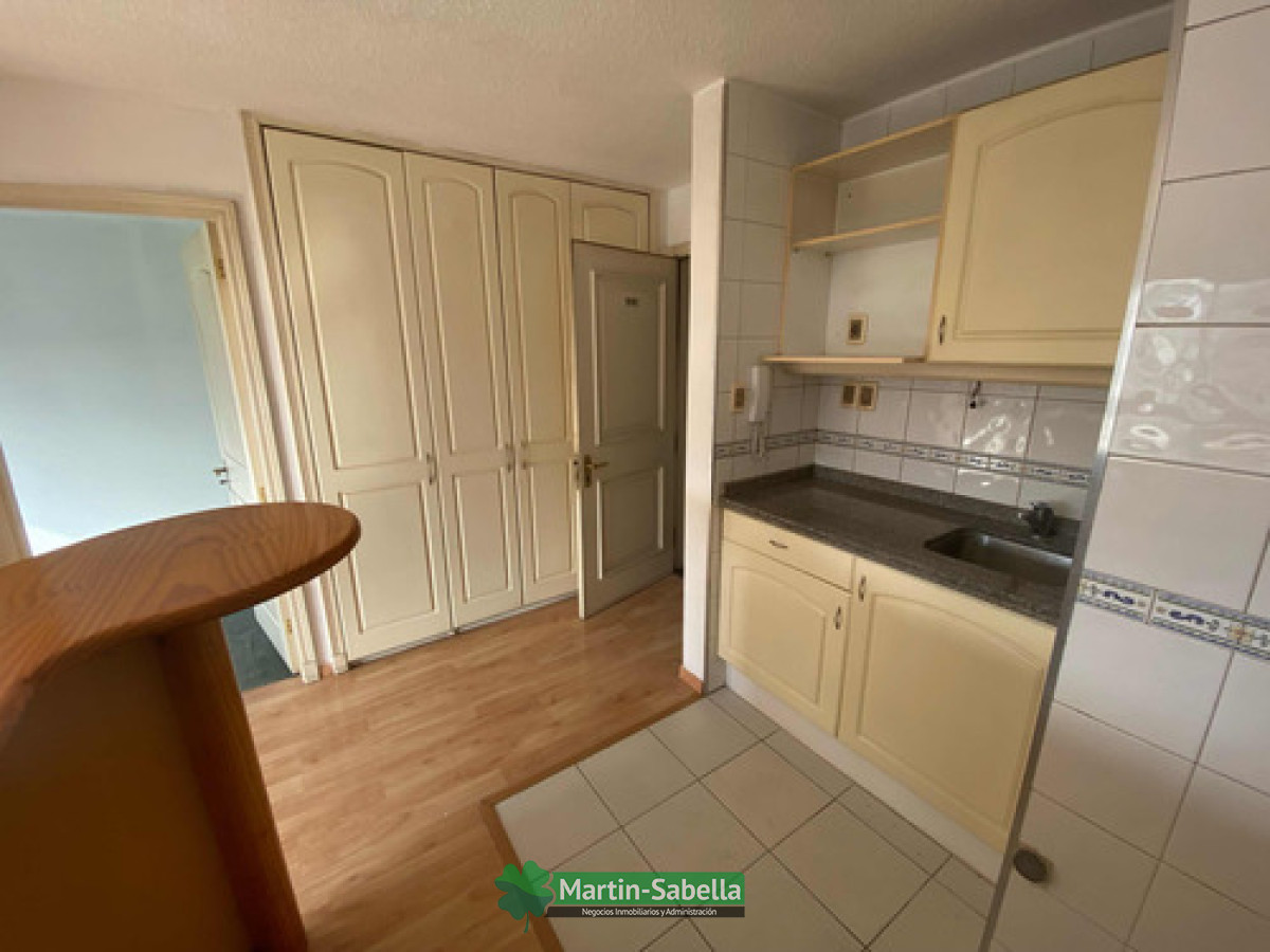 Apartamento ID.384/Apartamento-en-alquiler--Cordón- - Apartamento en alquiler - Cordón 