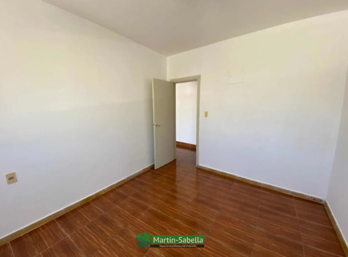 Apartamento ID.291/Apartamento-en-alquiler--Mercado-Modelo- - Apartamento en alquiler - Mercado Modelo 