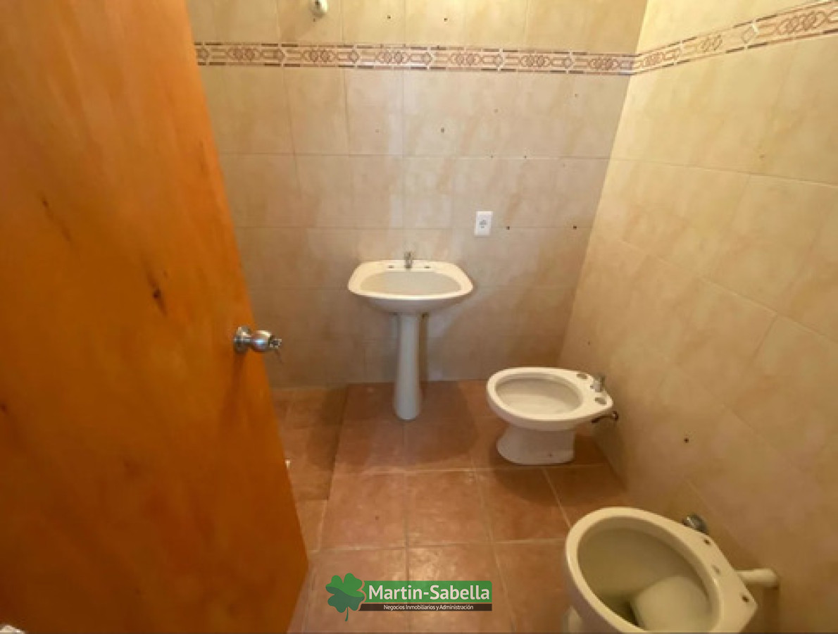 Apartamento ID.9 - Apartamento En Alquiler Aguada 2  Dormitorios Planta Baja 