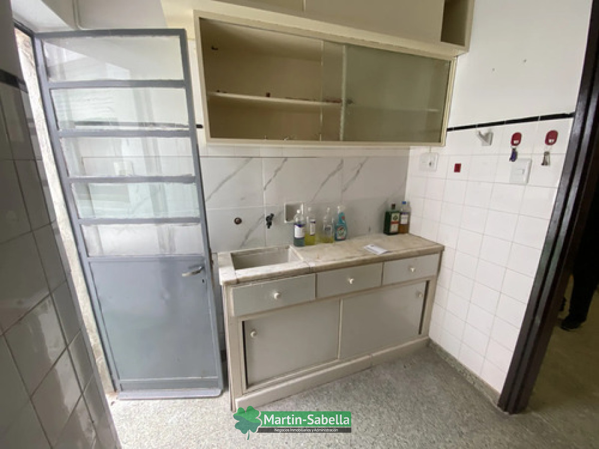 Apartamento ID.476/Apartamento-en-Alquiler--Tres-Cruces- - Apartamento en Alquiler - Tres Cruces 
