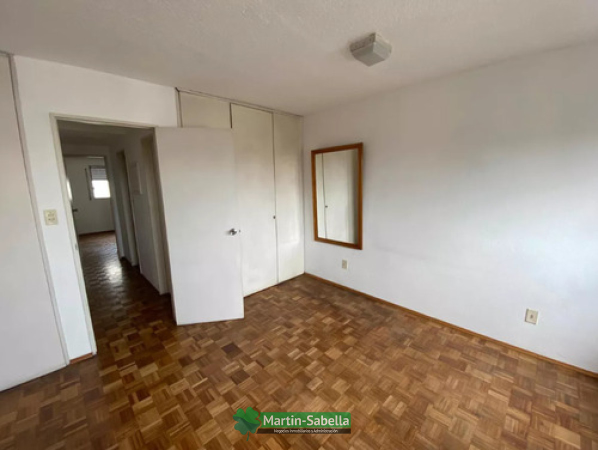 Apartamento ID.325/Apartamento-en-Venta--Tres-Cruces- - Apartamento en Venta - Tres Cruces 