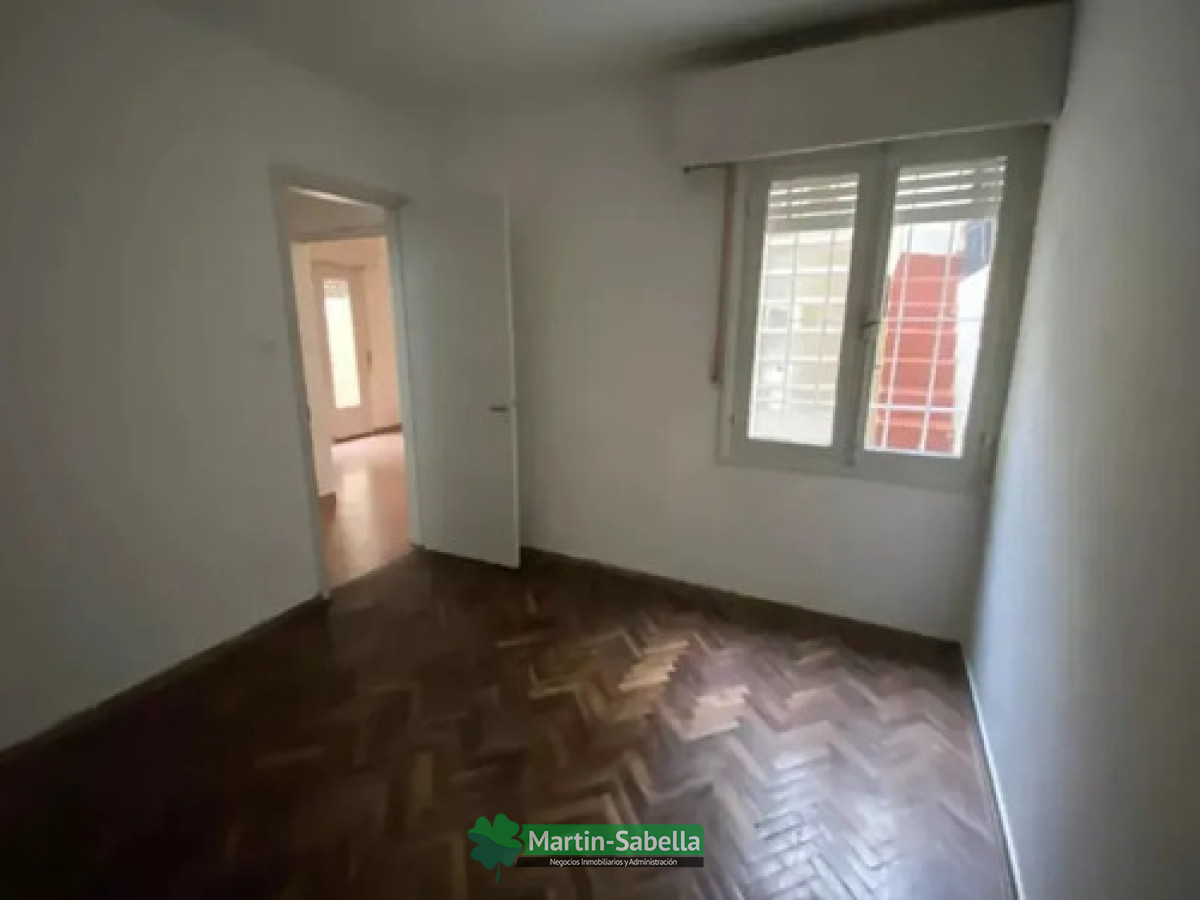 Apartamento ID.494/Apartamento-en-Alquiler--La-Comercial- - Apartamento en Alquiler - La Comercial 