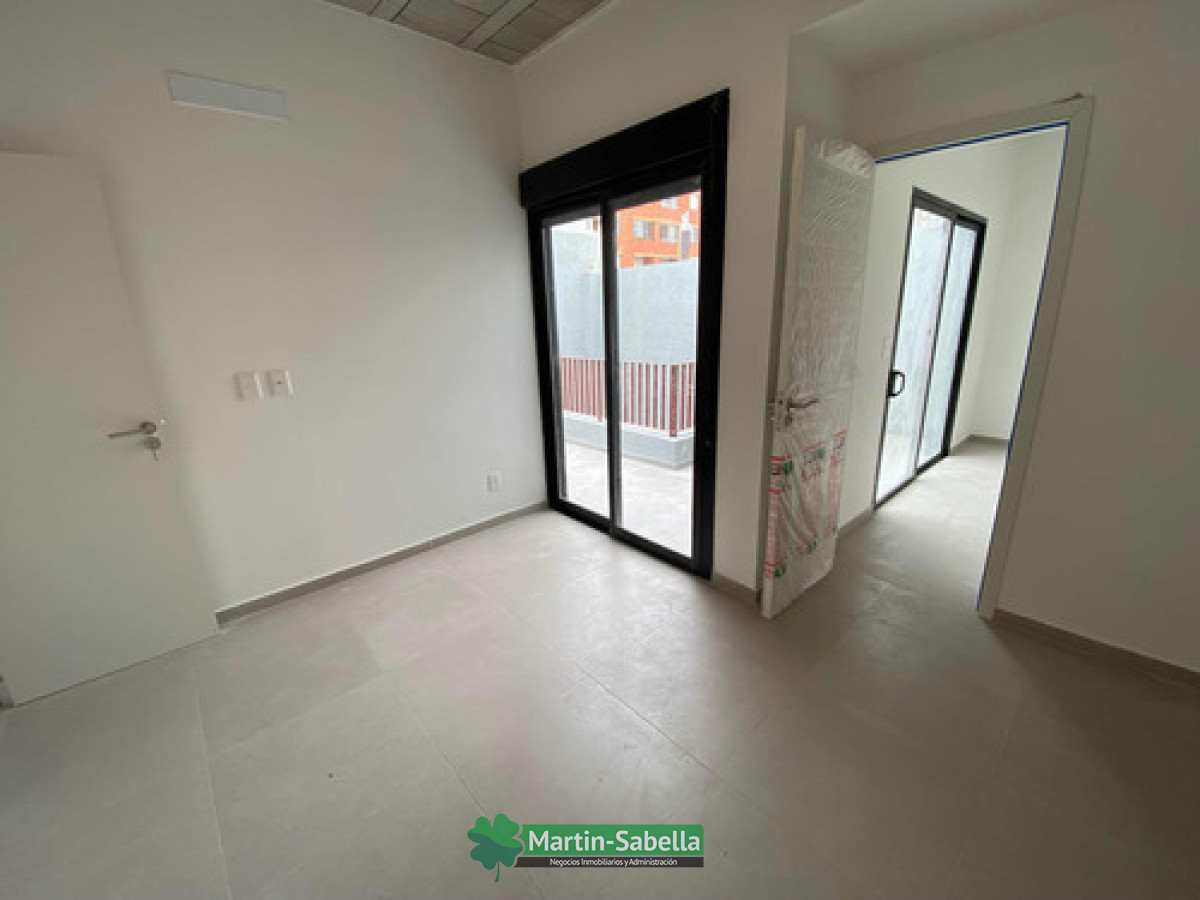 Apartamento ID.80/Apartamento-en-alquiler--Ciudad-Vieja- - Apartamento en alquiler - Ciudad Vieja 