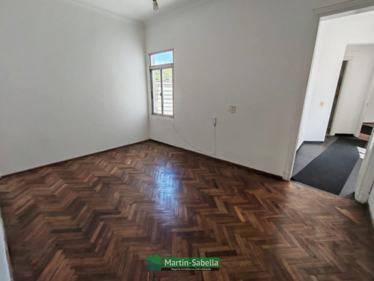 Apartamento ID.378/Apartamento-en-alquiler--La-Comercial- - Apartamento en alquiler - La Comercial 