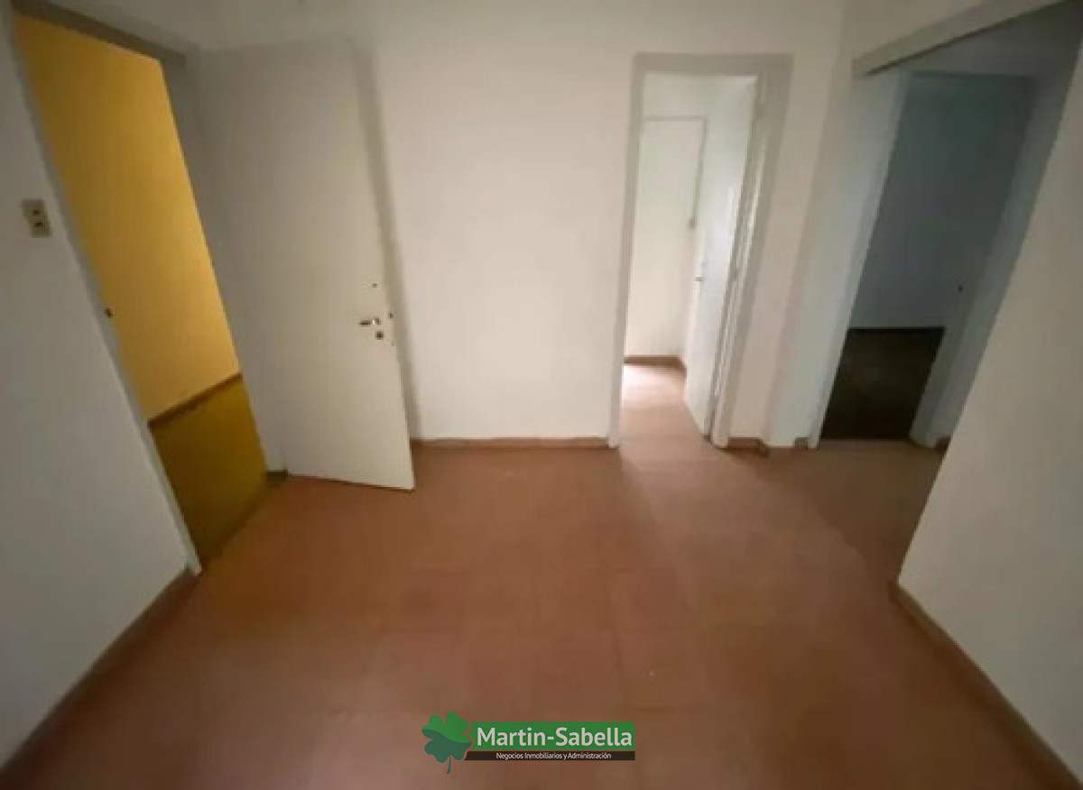 Apartamento ID.494/Apartamento-en-Alquiler--La-Comercial- - Apartamento en Alquiler - La Comercial 