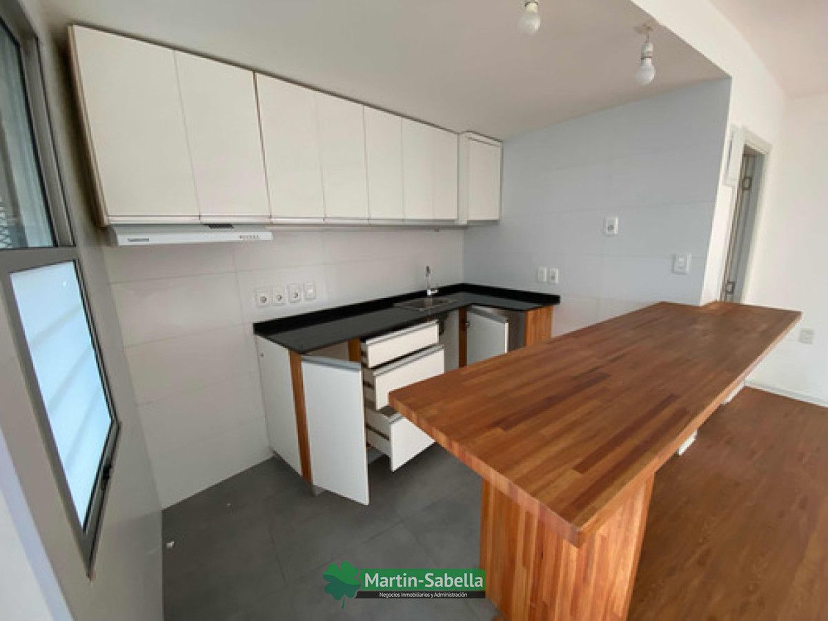 Apartamento ID.252/Apartamento-en-alquiler--Parque-Rodó- - Apartamento en alquiler - Parque Rodó 