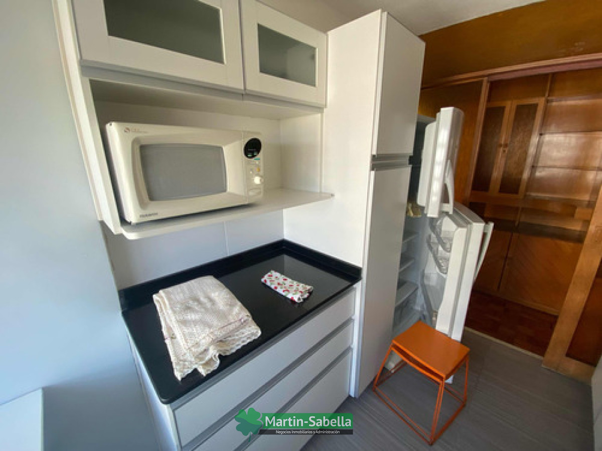 Apartamento ID.47/Apartamento-en-alquiler--Pocitos- - Apartamento en alquiler - Pocitos 