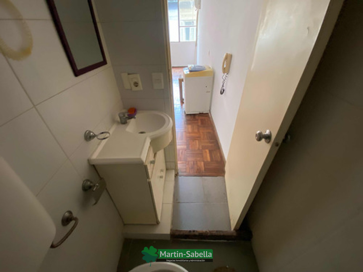 Apartamento ID.215/Monoambiente-en-alquiler--Cordón- - Monoambiente en alquiler - Cordón 
