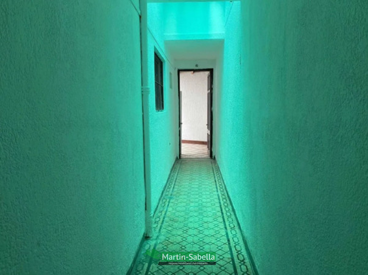 Apartamento ID.17 - Apto Tipo Casa Al Fondo 2 Dormitorios Sin Gastos Comunes  