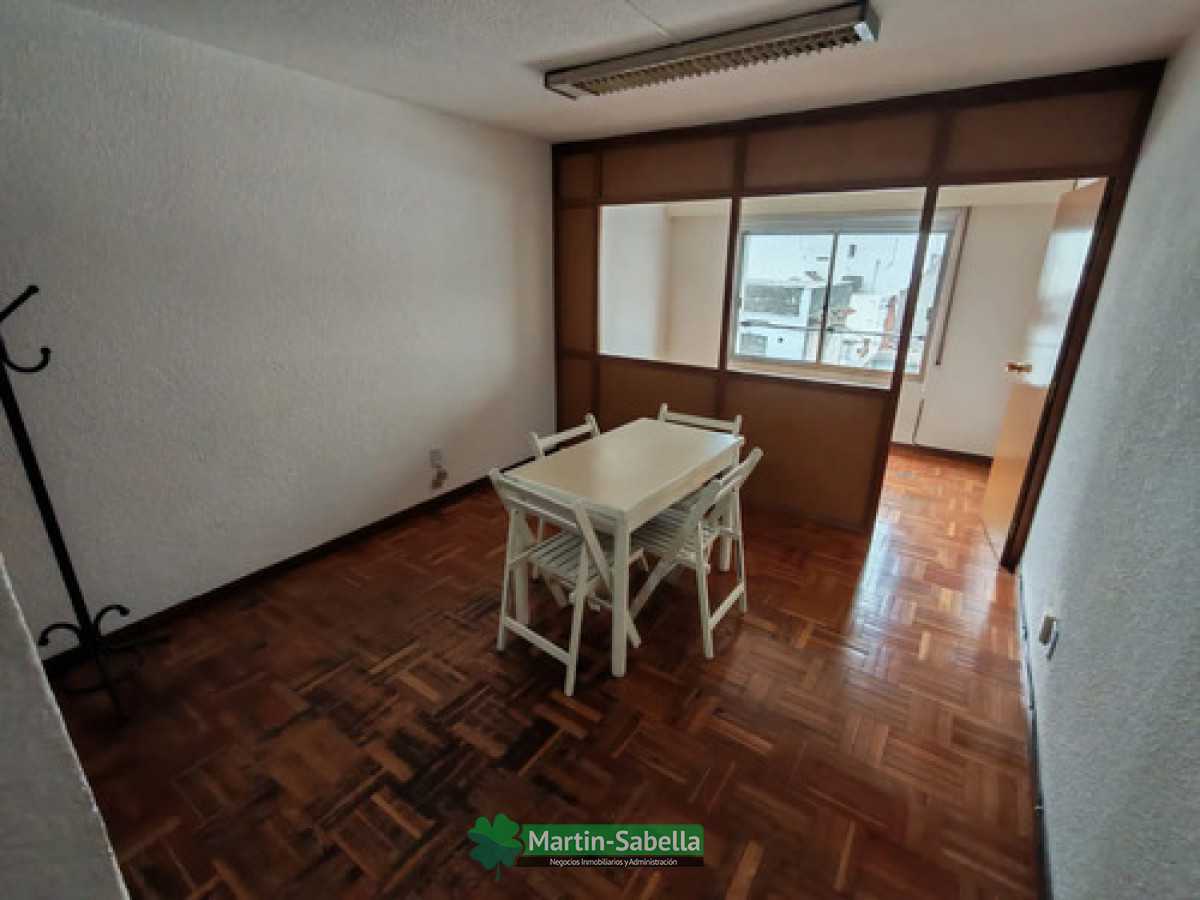 Apartamento ID.594/Apartamento-en-Alquiler--Tres-Cruces- - Apartamento en Alquiler - Tres Cruces 