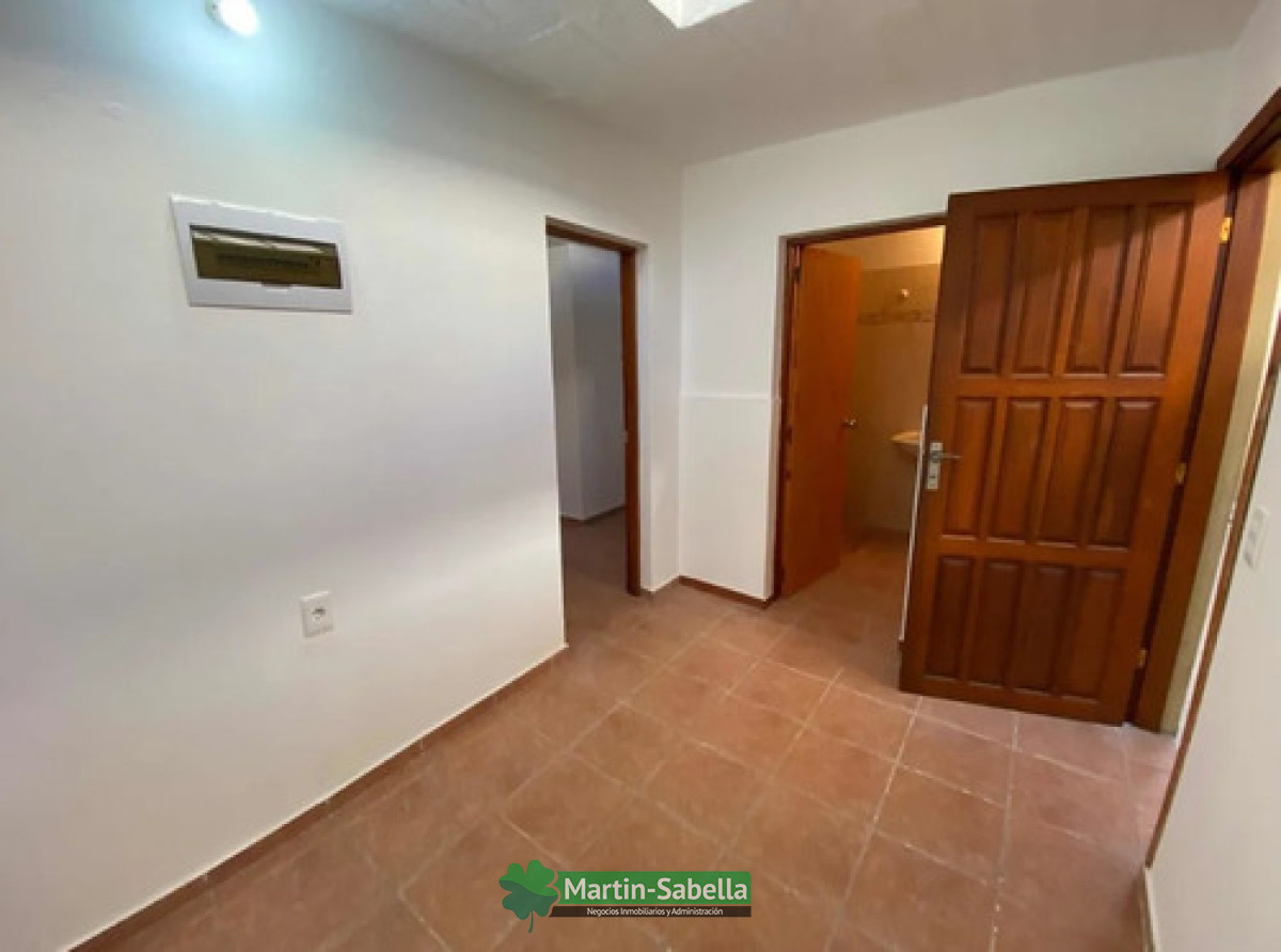 Apartamento ID.9 - Apartamento En Alquiler Aguada 2  Dormitorios Planta Baja 
