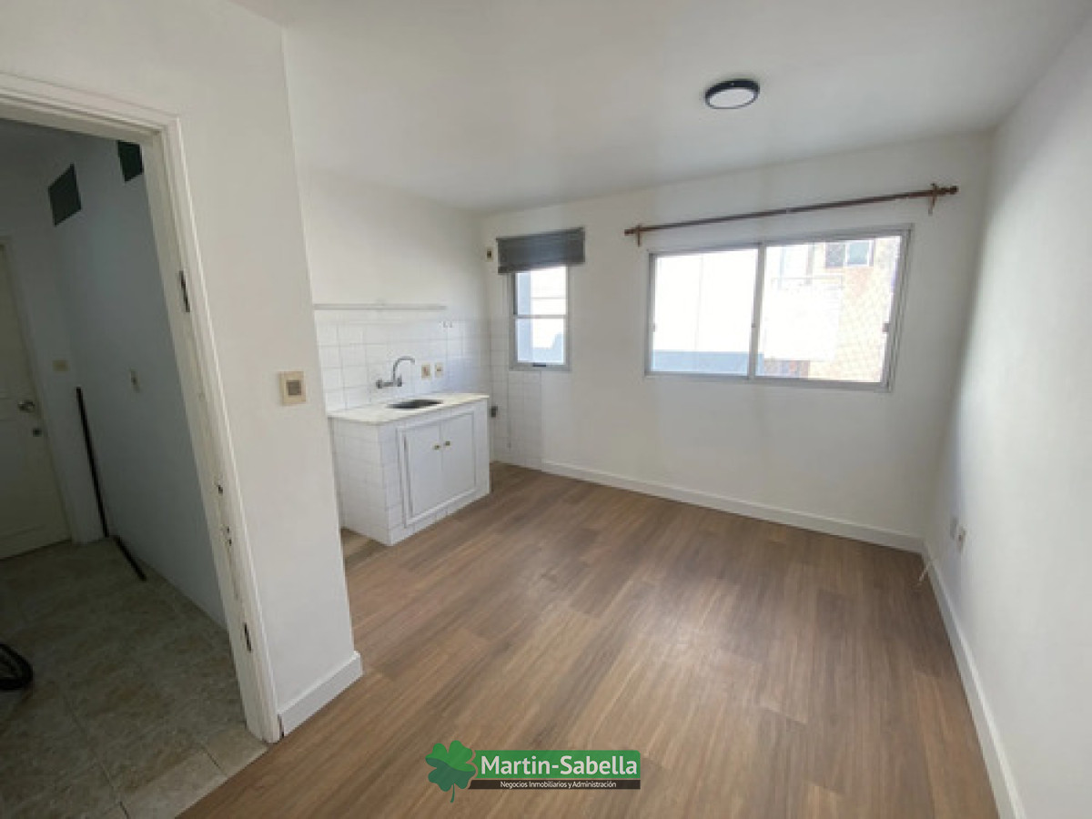 Apartamento ID.532/Apartamento-en-Alquiler--Parque-Rodó- - Apartamento en Alquiler - Parque Rodó 