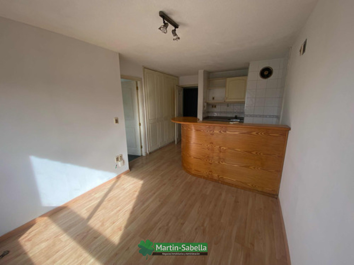 Apartamento ID.384/Apartamento-en-alquiler--Cordón- - Apartamento en alquiler - Cordón 