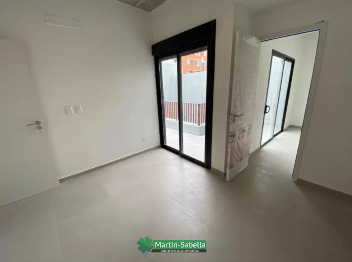 Apartamento ID.77/Apartamento-en-alquiler--Ciudad-Vieja- - Apartamento en alquiler - Ciudad Vieja 