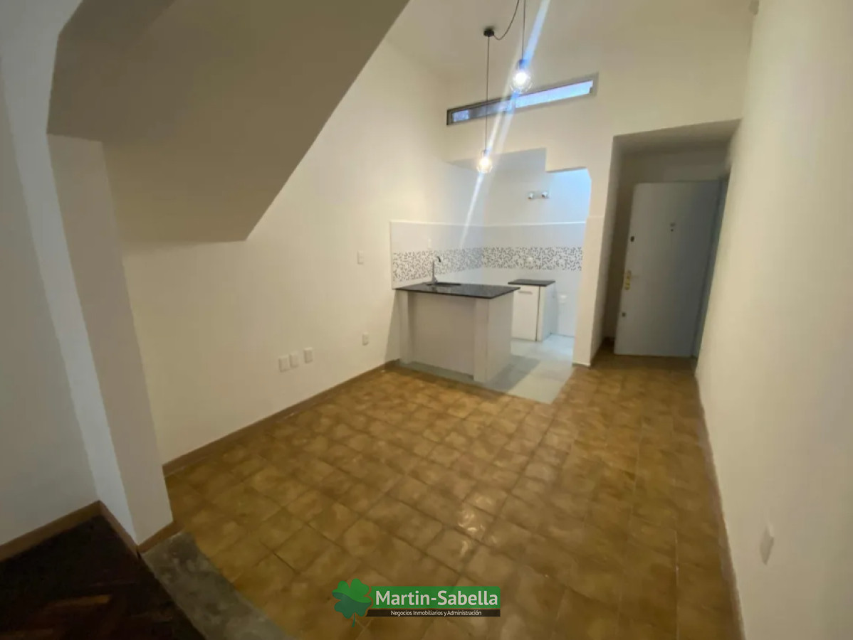 Apartamento ID.3 - Apartamento En Alquiler Pocitos Nuevo Planta Baja  Ideal Pérsona Mayor Con Patio Proximo A Montevideo Shopping 