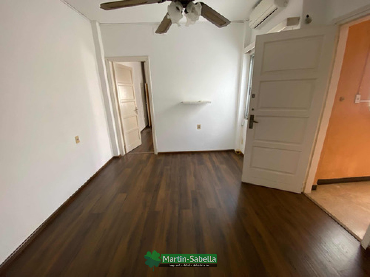 Apartamento ID.200/Apartamento-en-alquiler--Punta-Carretas- - Apartamento en alquiler - Punta Carretas 