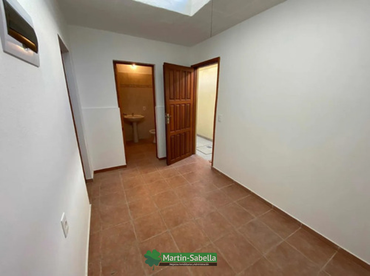 Apartamento ID.9 - Apartamento En Alquiler Aguada 2  Dormitorios Planta Baja 