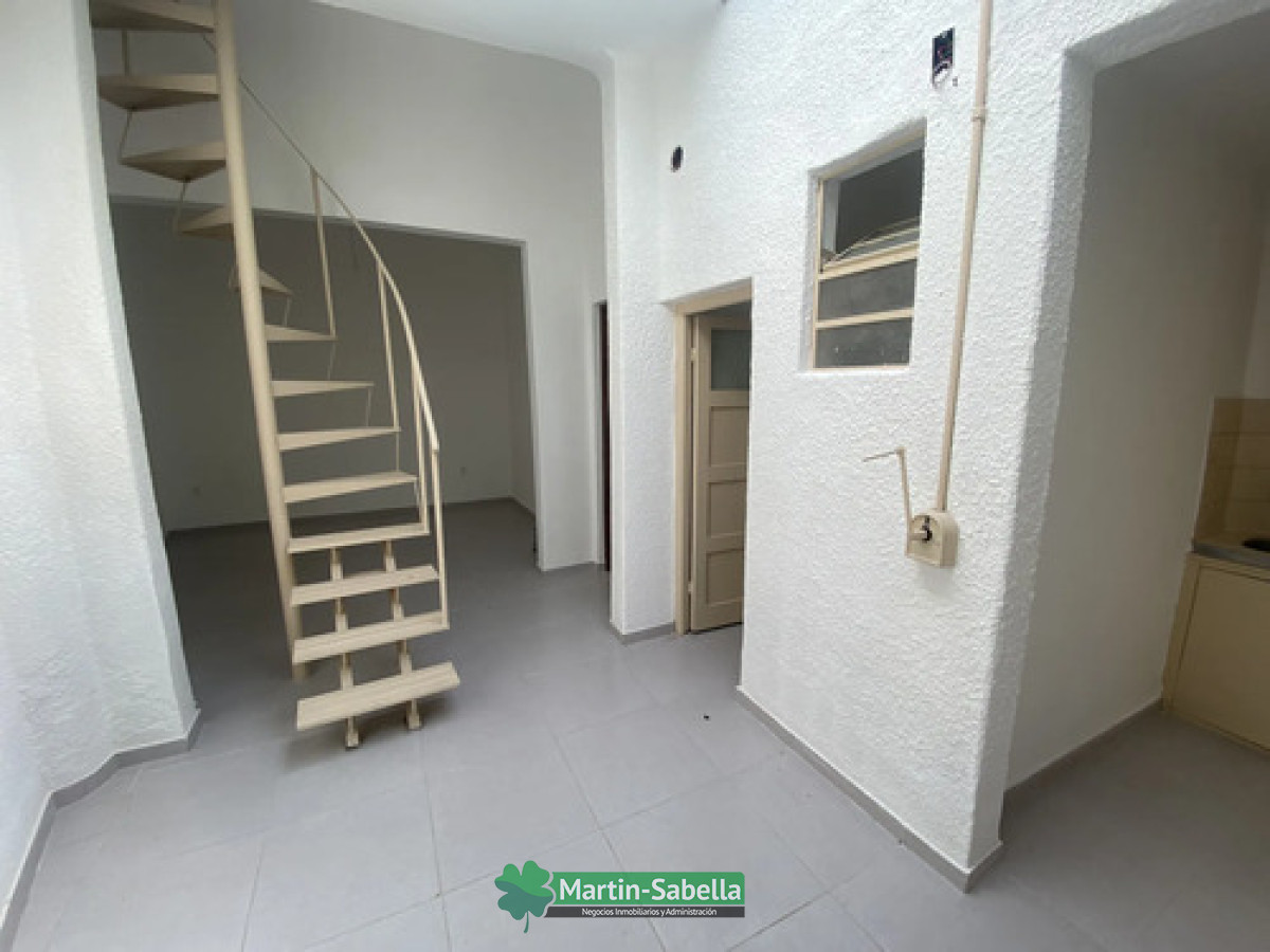 Apartamento ID.597/Apartamento-en-Alquiler--Tres-Cruces- - Apartamento en Alquiler - Tres Cruces 