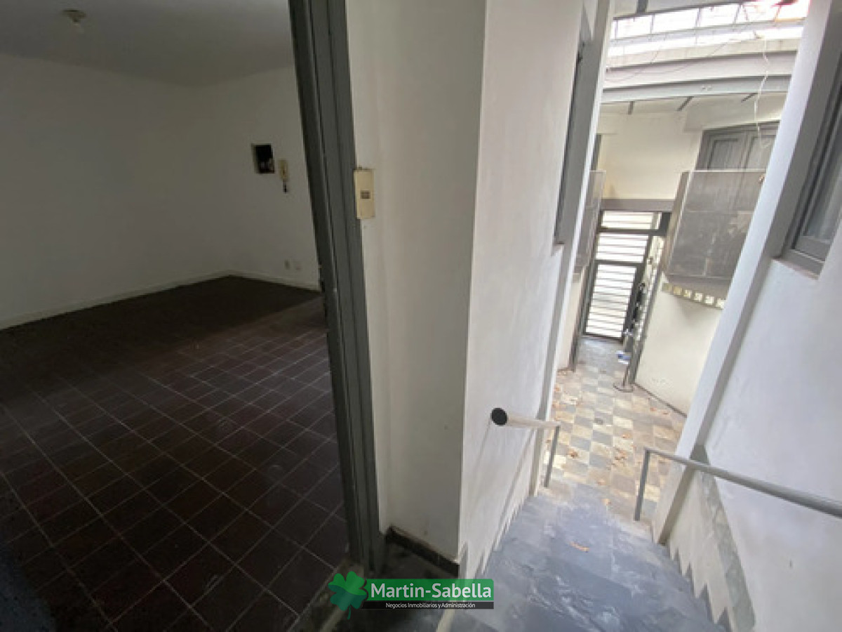 Apartamento ID.605/Apartamento-en-Alquiler--Tres-Cruces- - Apartamento en Alquiler - Tres Cruces 