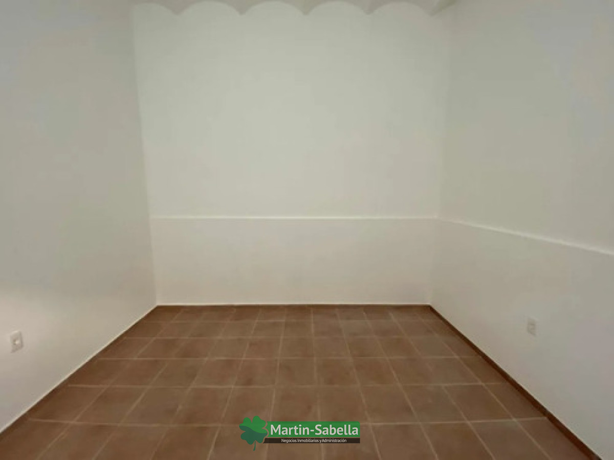 Apartamento ID.9 - Apartamento En Alquiler Aguada 2  Dormitorios Planta Baja 