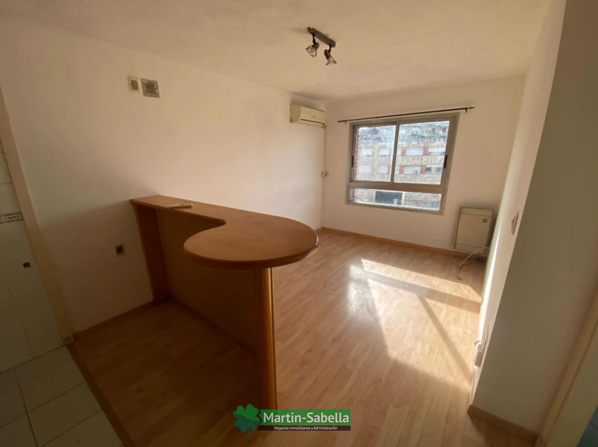 Apartamento ID.322/Apartamento-en-alquiler--Tres-Cruces- - Apartamento en alquiler - Tres Cruces 