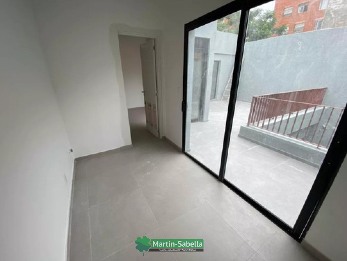 Apartamento ID.77/Apartamento-en-alquiler--Ciudad-Vieja- - Apartamento en alquiler - Ciudad Vieja 