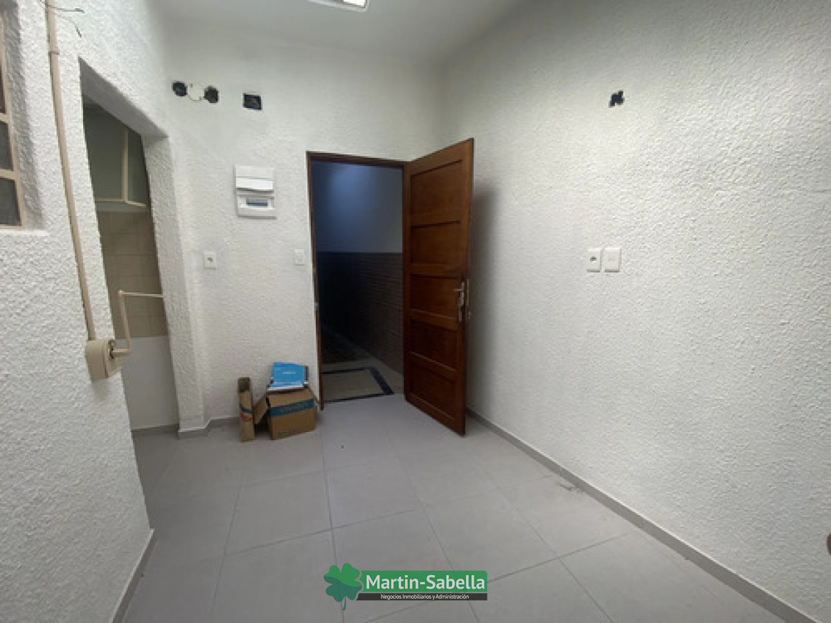 Apartamento ID.597/Apartamento-en-Alquiler--Tres-Cruces- - Apartamento en Alquiler - Tres Cruces 