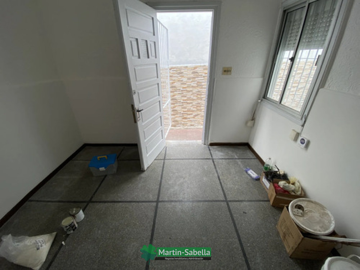 Apartamento ID.388/Apartamento-en-alquiler--Mercado-Modelo- - Apartamento en alquiler - Mercado Modelo 