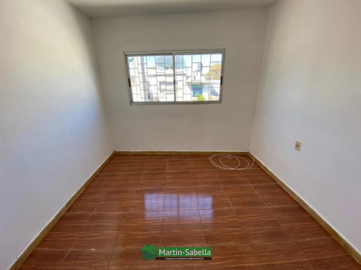 Apartamento ID.291/Apartamento-en-alquiler--Mercado-Modelo- - Apartamento en alquiler - Mercado Modelo 