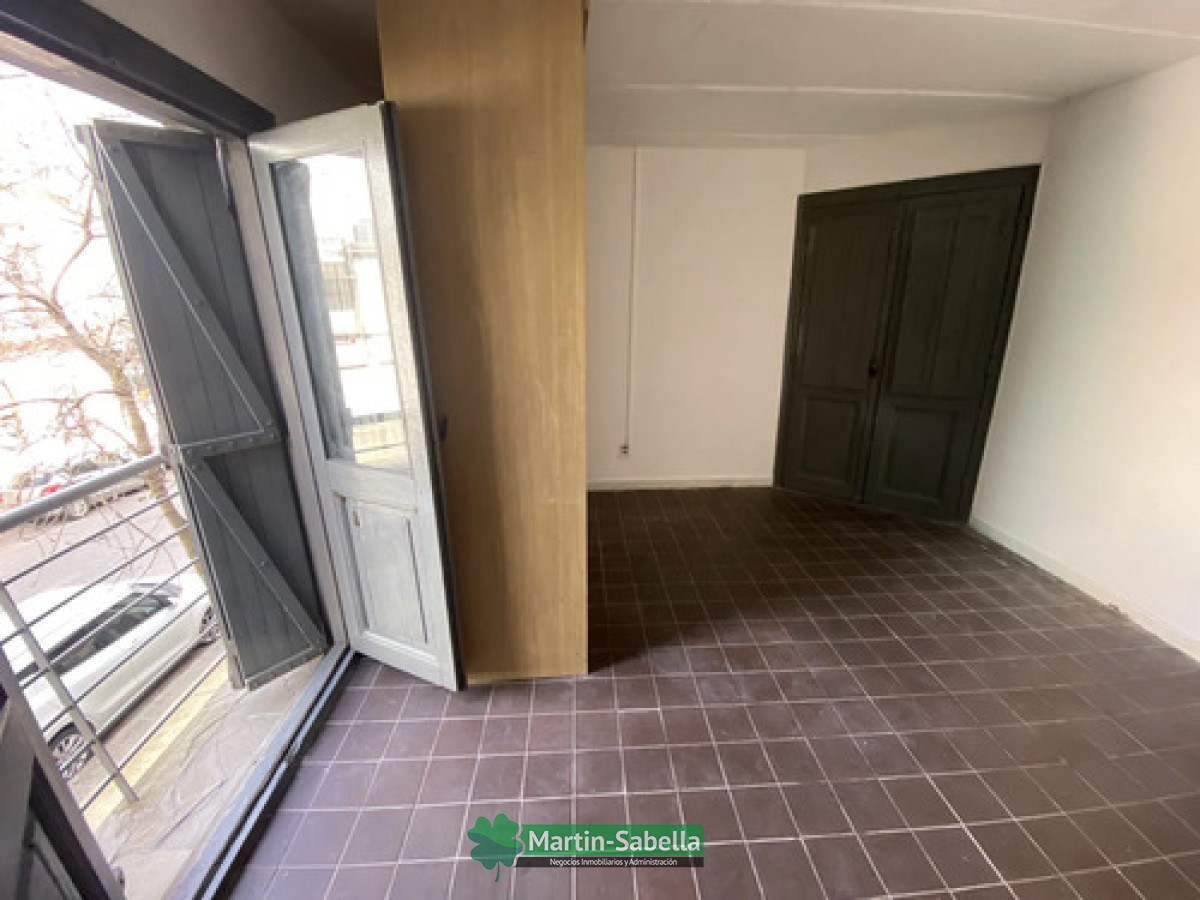 Apartamento ID.605/Apartamento-en-Alquiler--Tres-Cruces- - Apartamento en Alquiler - Tres Cruces 