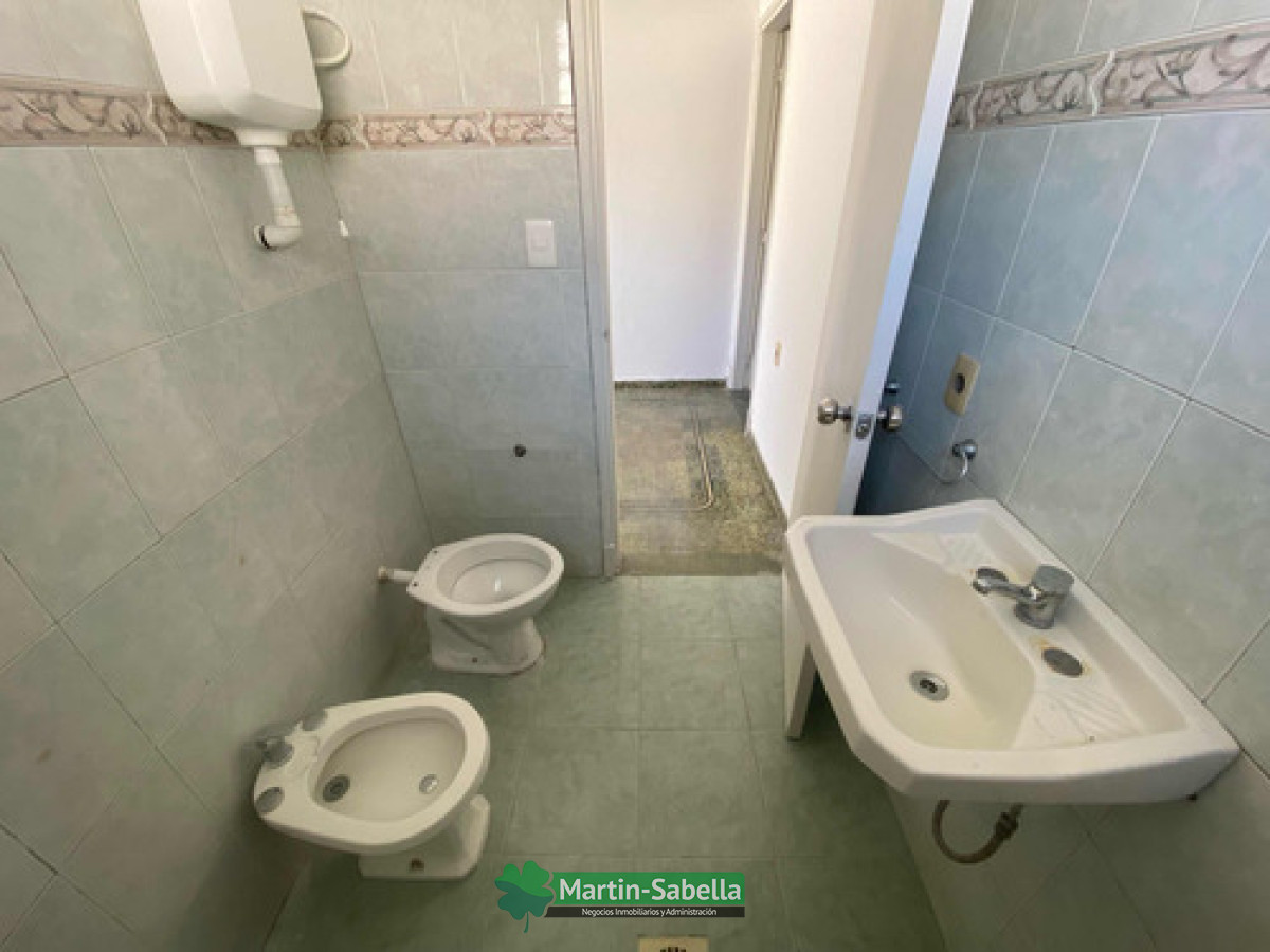 Apartamento ID.6 - Apartamento En Alquiler Peñarol   Sayago  Tipo Casita  1 Dormitorio Covadonga Esquina Santos   
