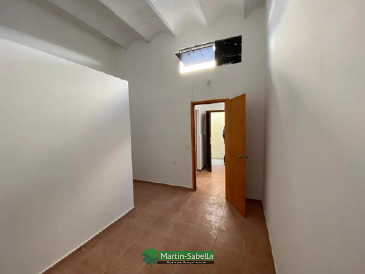 Apartamento ID.9 - Apartamento En Alquiler Aguada 2  Dormitorios Planta Baja 