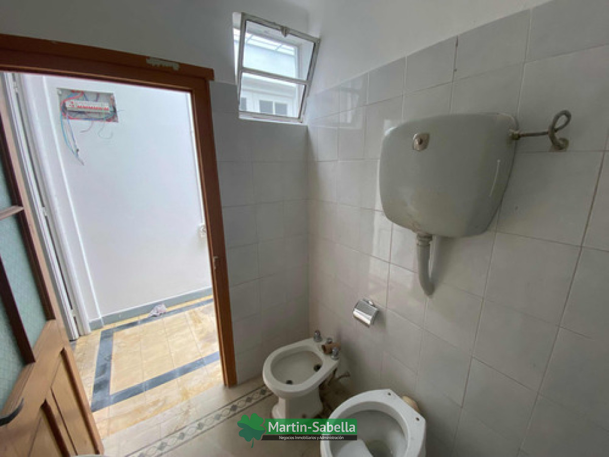 Apartamento ID.235/Apartamento-en-alquiler--Tres-Cruces- - Apartamento en alquiler - Tres Cruces 
