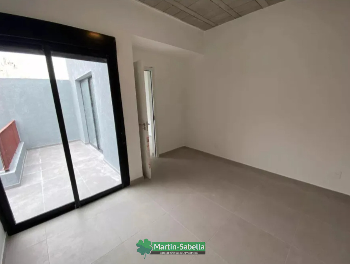 Apartamento ID.77/Apartamento-en-alquiler--Ciudad-Vieja- - Apartamento en alquiler - Ciudad Vieja 