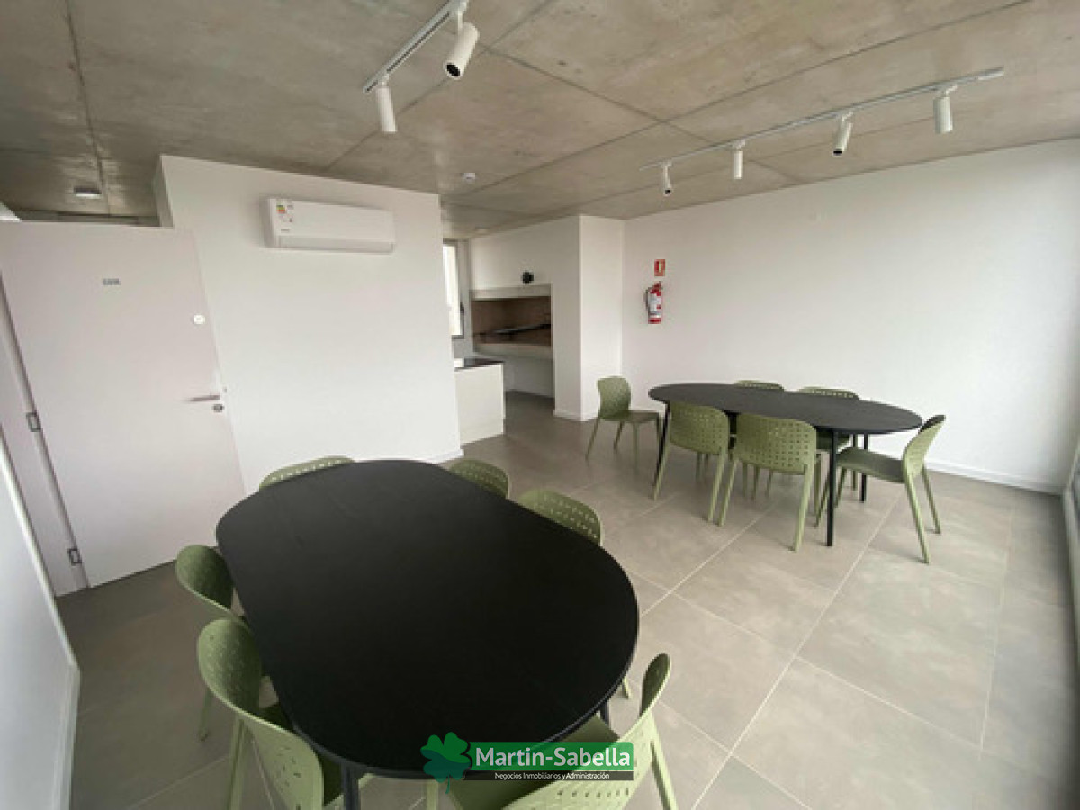 Apartamento ID.92/Apartamento-en-alquiler-con-Garage--La-Blanqueada- - Apartamento en alquiler con Garage - La Blanqueada 