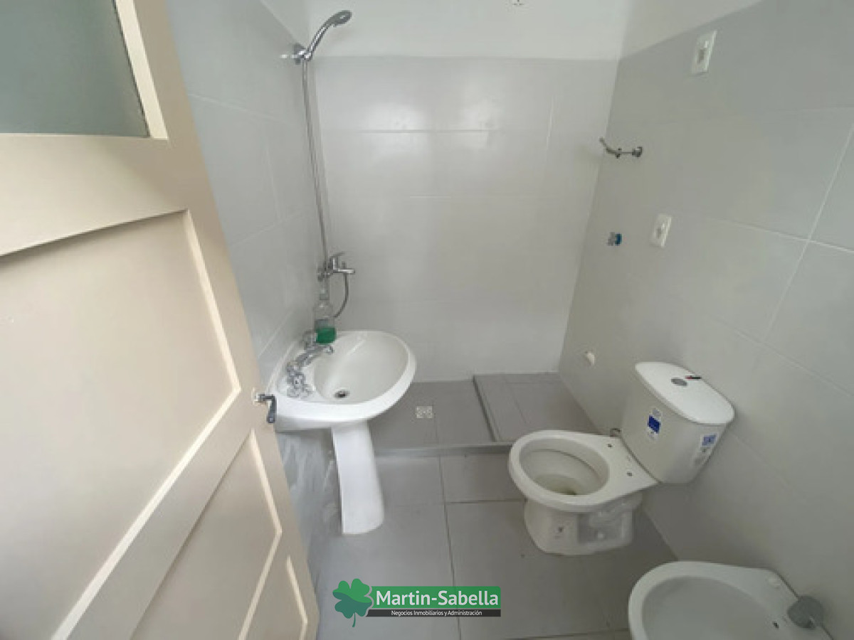 Apartamento ID.597/Apartamento-en-Alquiler--Tres-Cruces- - Apartamento en Alquiler - Tres Cruces 