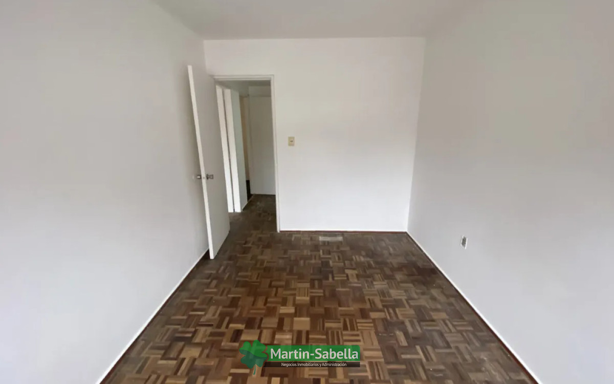 Apartamento ID.582/Apartamento-en-Alquiler--Parque-Batlle- - Apartamento en Alquiler - Parque Batlle 