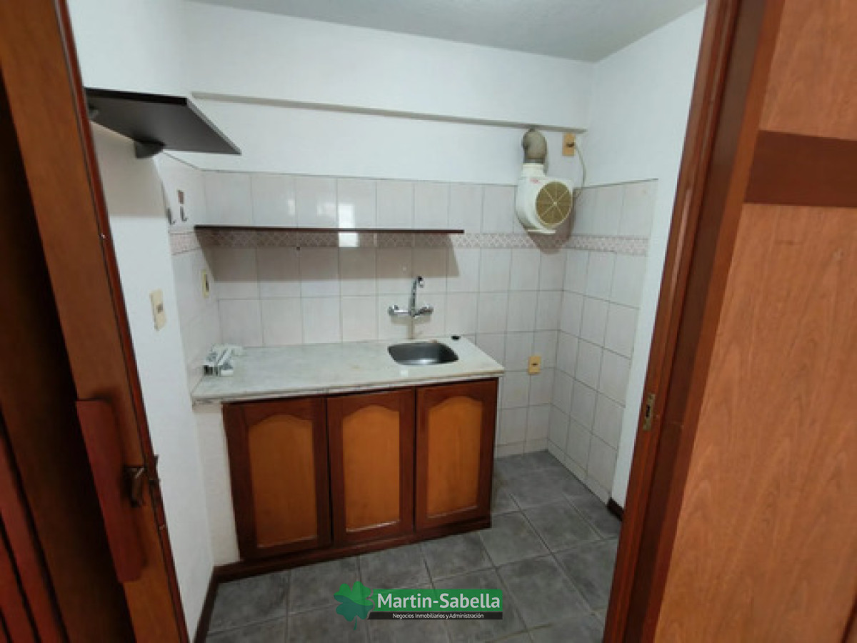 Apartamento ID.594/Apartamento-en-Alquiler--Tres-Cruces- - Apartamento en Alquiler - Tres Cruces 