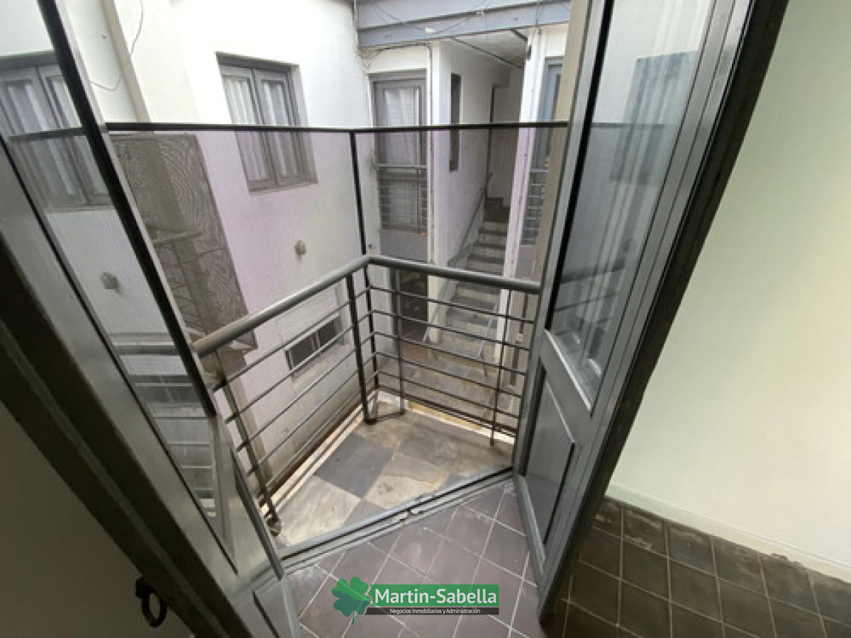 Apartamento ID.605/Apartamento-en-Alquiler--Tres-Cruces- - Apartamento en Alquiler - Tres Cruces 