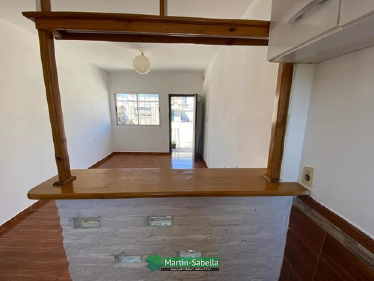 Apartamento ID.291/Apartamento-en-alquiler--Mercado-Modelo- - Apartamento en alquiler - Mercado Modelo 