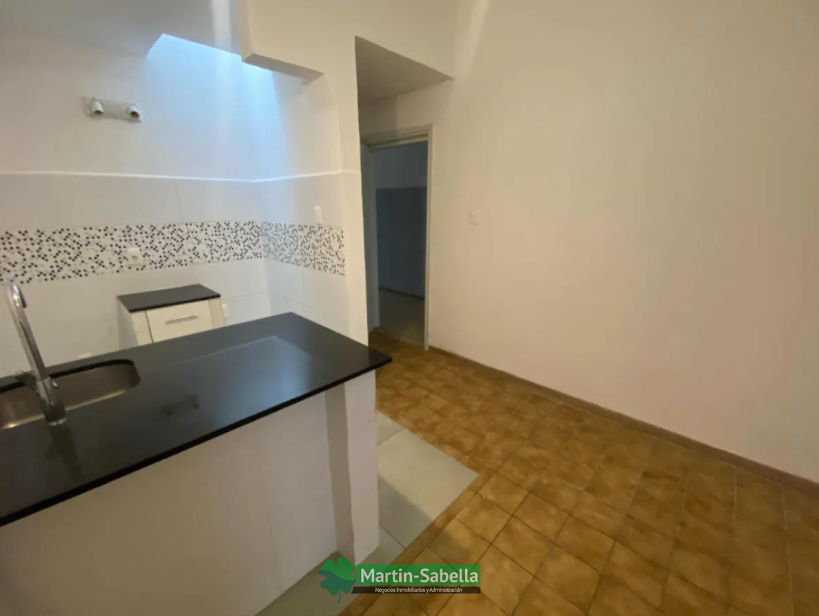 Apartamento ID.3 - Apartamento En Alquiler Pocitos Nuevo Planta Baja  Ideal Pérsona Mayor Con Patio Proximo A Montevideo Shopping 