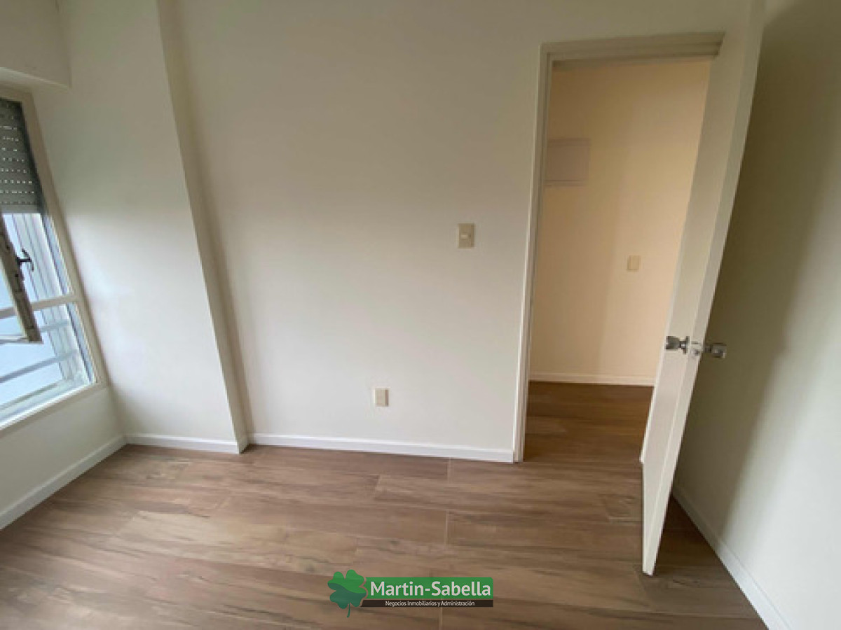 Apartamento ID.184/Apartamento-en-alquiler--Punta-Carretas- - Apartamento en alquiler - Punta Carretas 