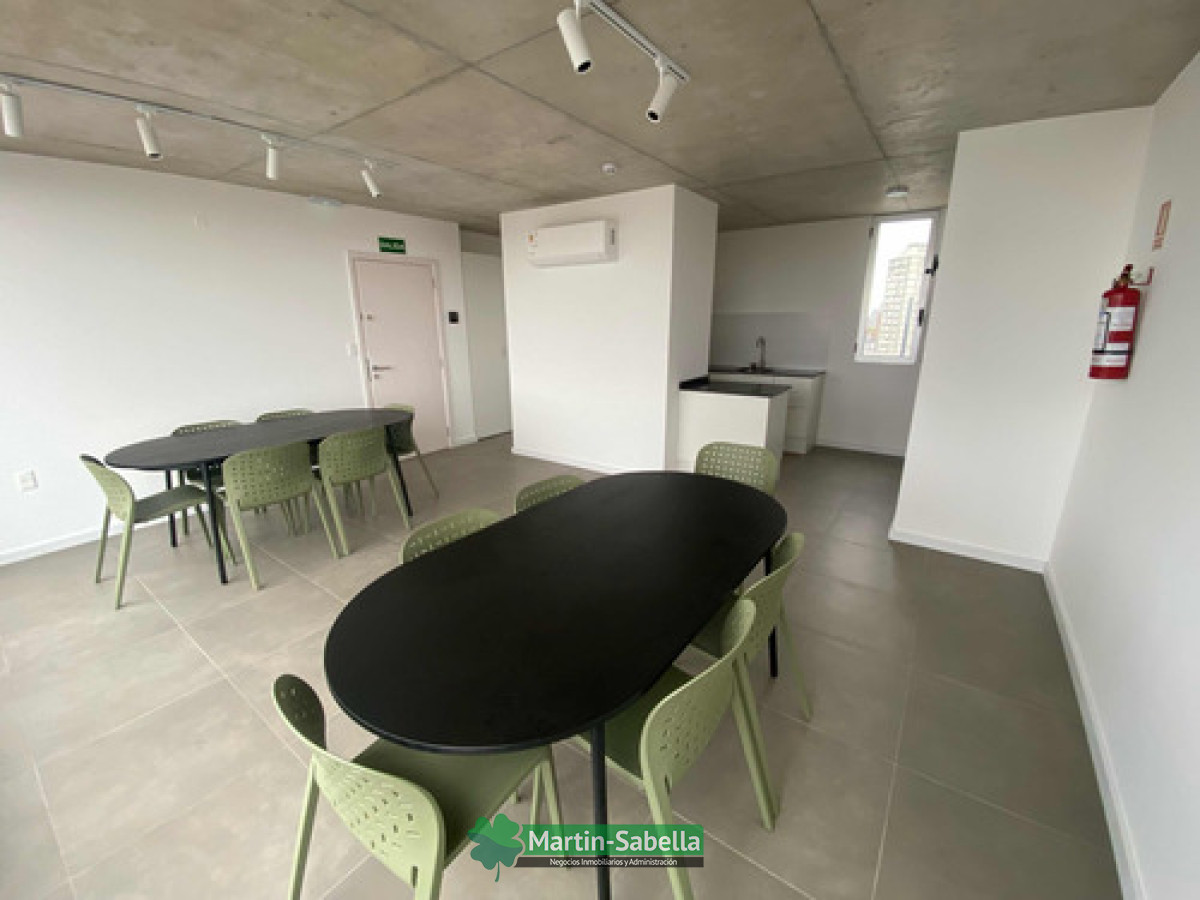 Apartamento ID.92/Apartamento-en-alquiler-con-Garage--La-Blanqueada- - Apartamento en alquiler con Garage - La Blanqueada 