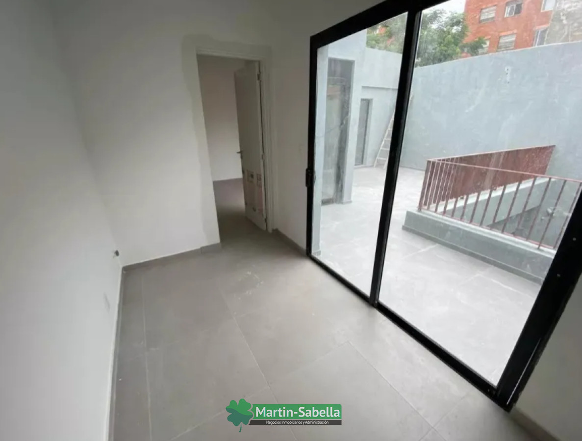 Apartamento ID.77/Apartamento-en-alquiler--Ciudad-Vieja- - Apartamento en alquiler - Ciudad Vieja 