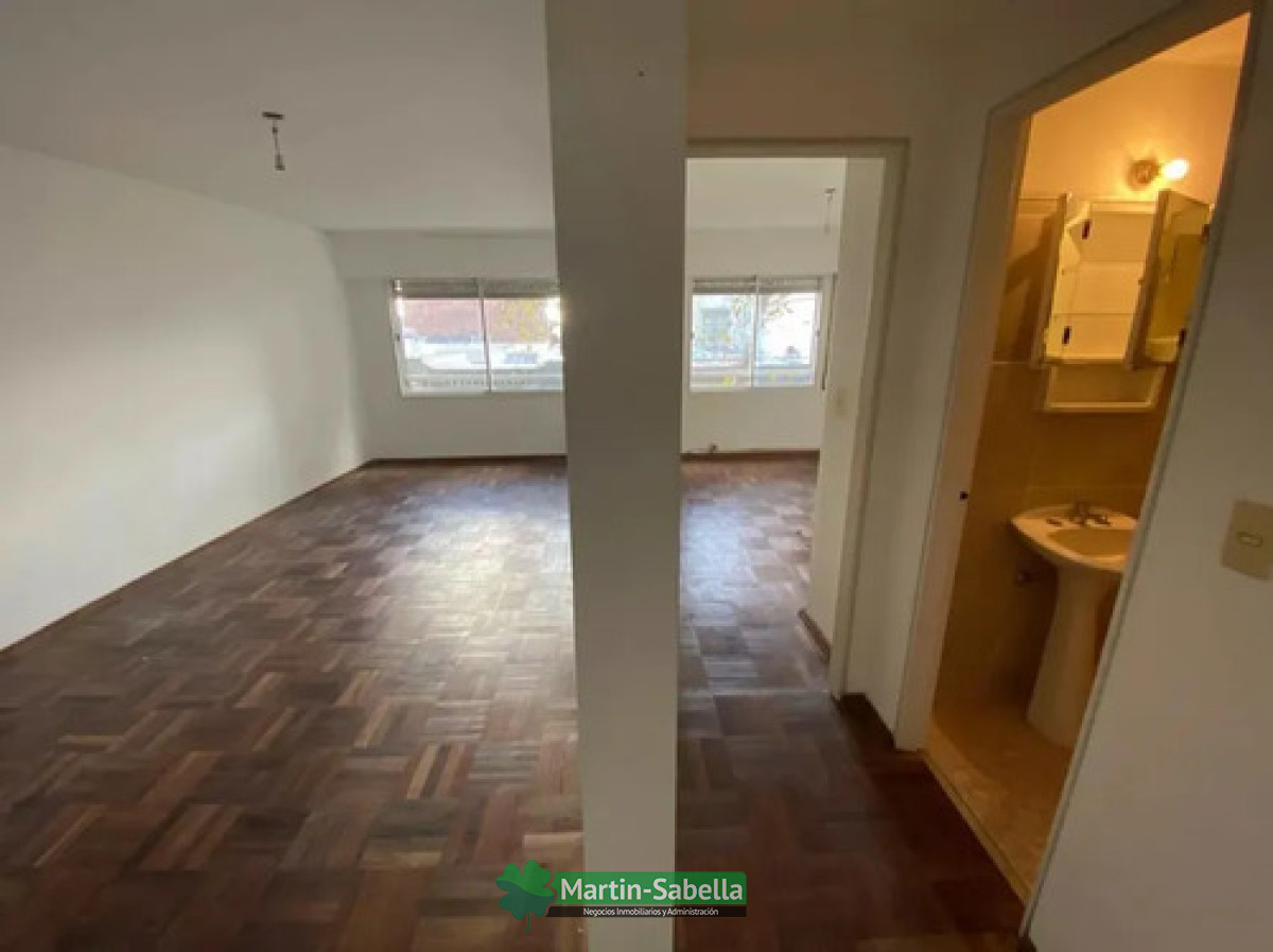 Apartamento ID.591/Apartamento-en-Alquiler--Cordón- - Apartamento en Alquiler - Cordón 