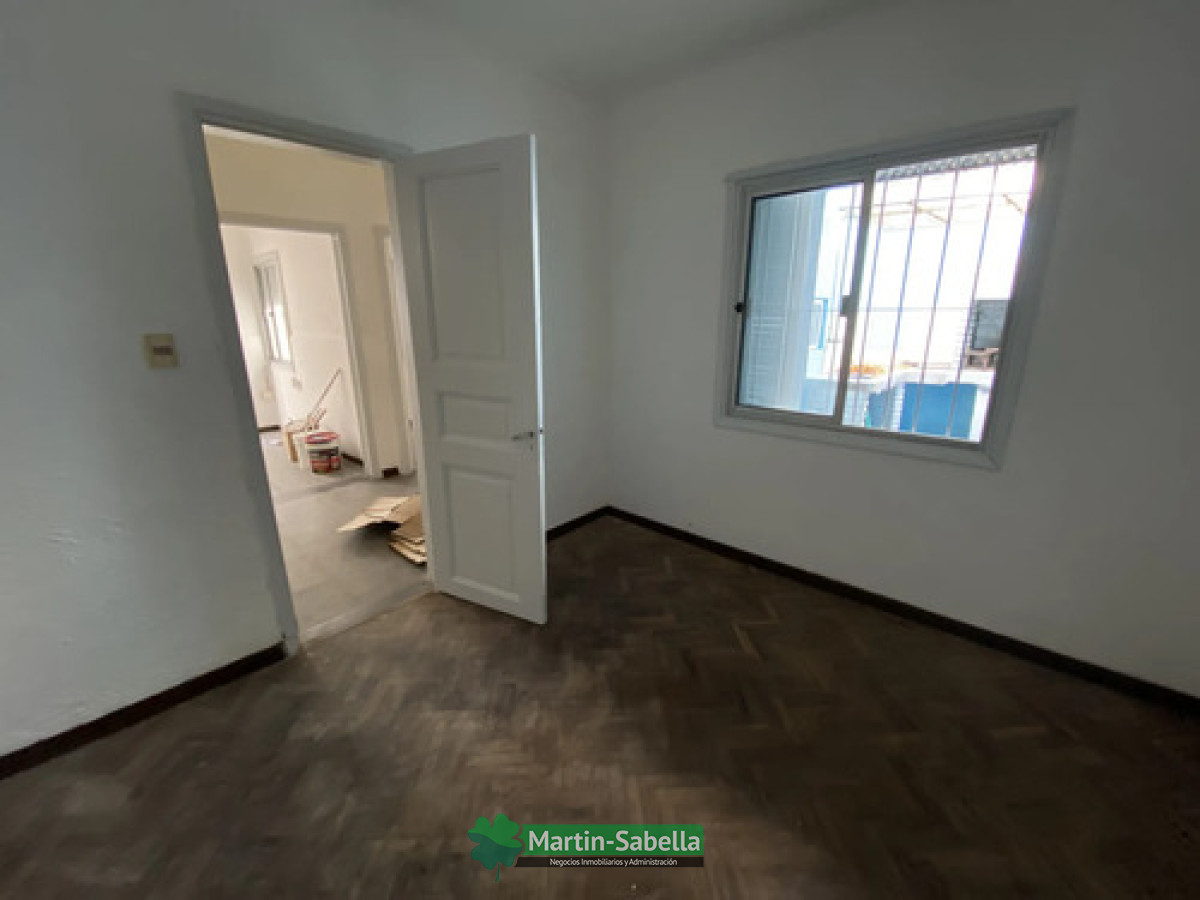 Apartamento ID.388/Apartamento-en-alquiler--Mercado-Modelo- - Apartamento en alquiler - Mercado Modelo 
