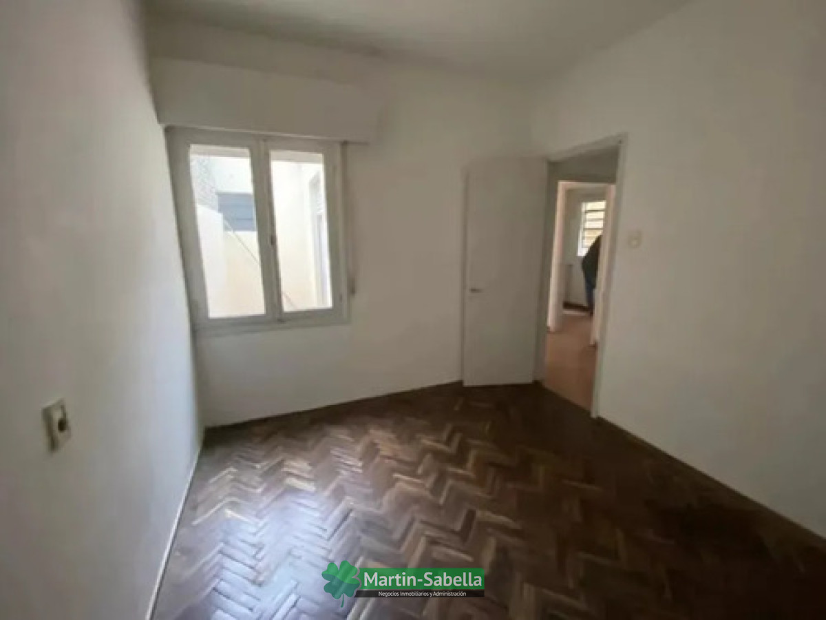 Apartamento ID.494/Apartamento-en-Alquiler--La-Comercial- - Apartamento en Alquiler - La Comercial 